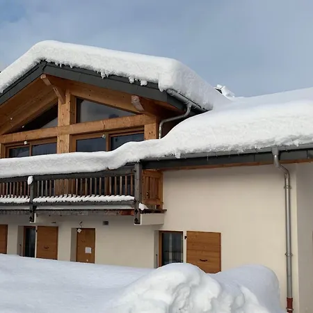 Mitoyen Le Rusticana Alpehytte Chamonix